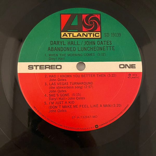 Used Vinyl Daryl Hall & John Oates – Abandoned Luncheonette LP USED VG++/VG+ J071424-04