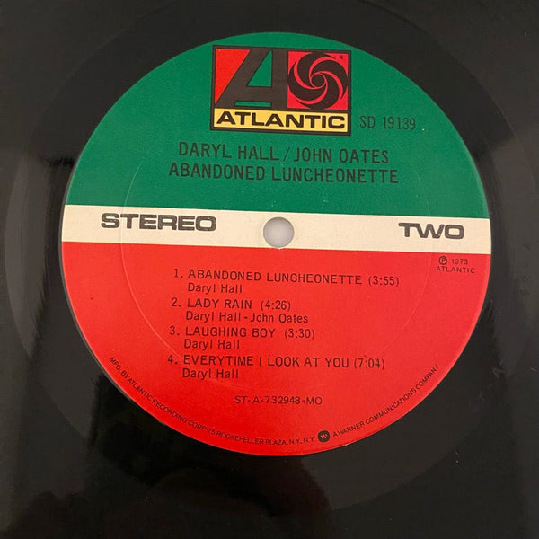 Used Vinyl Daryl Hall & John Oates – Abandoned Luncheonette LP USED VG++/VG+ J071424-04