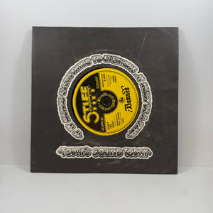 The Damned – Stiff Singles 1976-1977 7" USED Vinyl Box Set NM/NM
