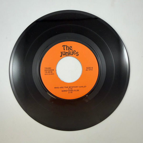 New York Dolls / The Junkies – Looking For A Kiss 7" USED Vinyl VG++/VG+
