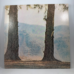 Neil Young With Crazy Horse – Everybody Knows This Is Nowhere LP USED Vinyl VG++/VG+