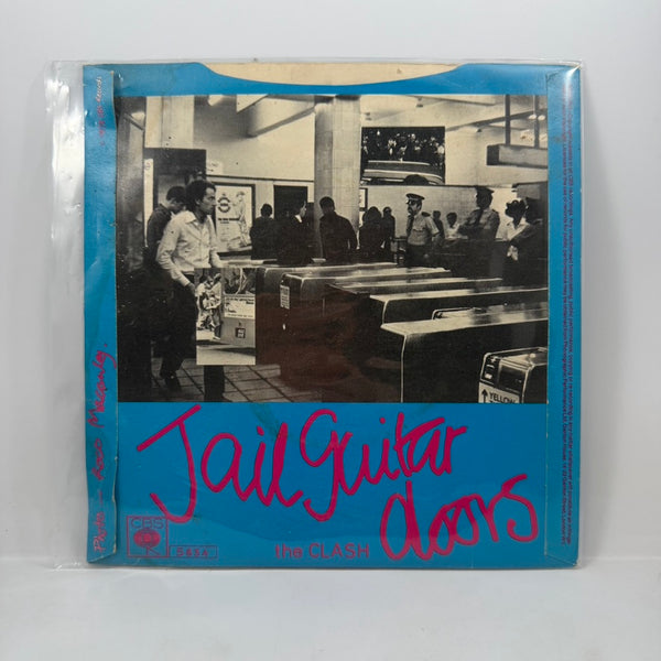 The Clash – Clash City Rockers 7" USED Vinyl VG++/VG+