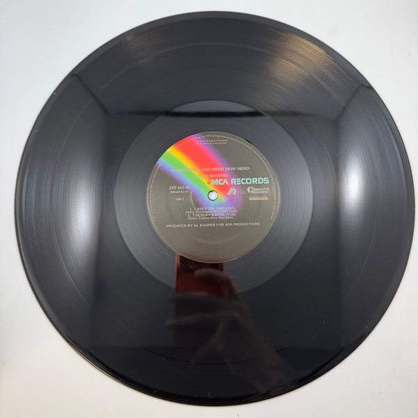 Lynyrd Skynyrd – (Pronounced 'Lĕh-'nérd 'Skin-'nérd) LP USED Vinyl NM/NM Audiophile