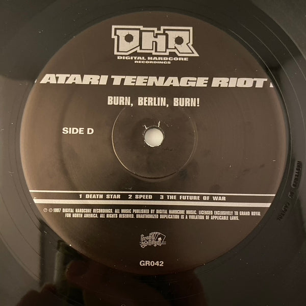 Atari Teenage Riot – Burn, Berlin, Burn! 2LP USED VG++/VG