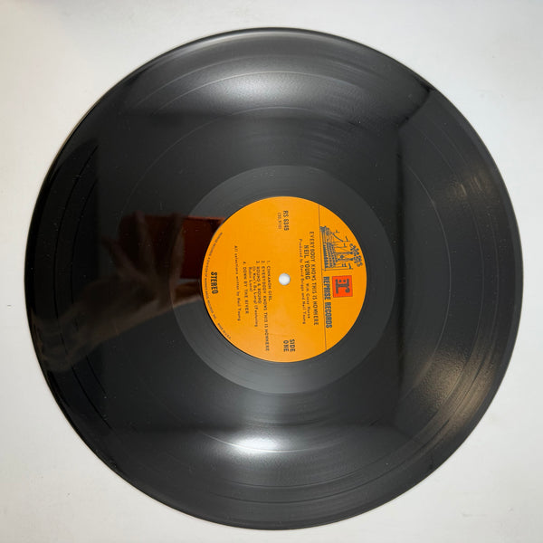 Neil Young With Crazy Horse – Everybody Knows This Is Nowhere LP USED Vinyl VG++/VG+