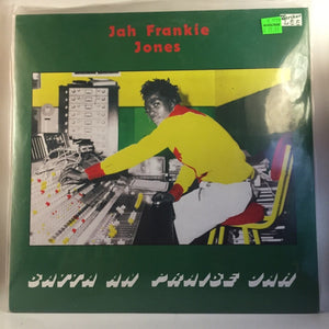 New Vinyl Jah Frankie Jones - Satta An Praise Jah LP NEW 10000237