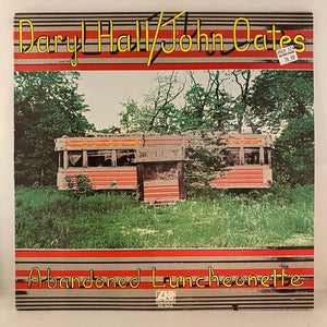 Used Vinyl Daryl Hall & John Oates – Abandoned Luncheonette LP USED VG++/VG+ J071424-04