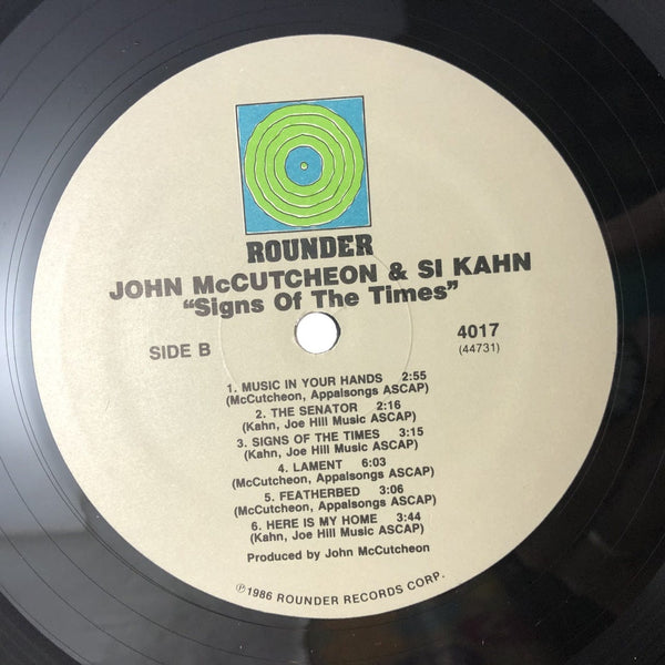 Used Vinyl John McCutcheon - Si Kahn - Signs Of the Times LP NM-NM USED 10284