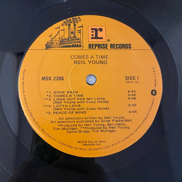 Used Vinyl Neil Young – Comes A Time LP USED VG++/VG J020524-03