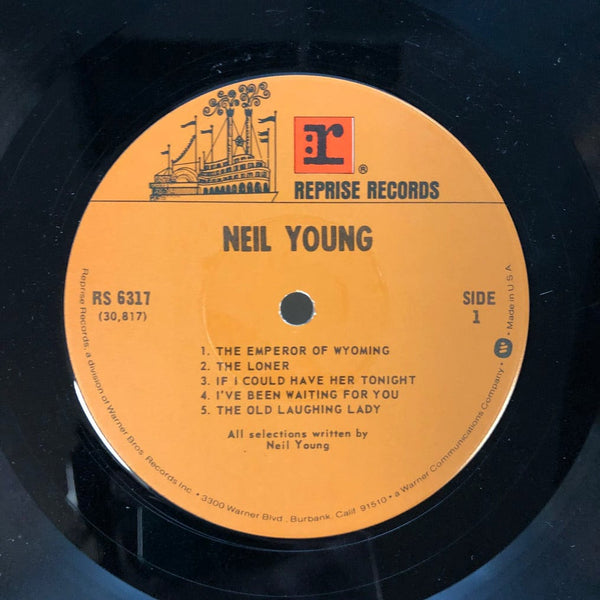 Used Vinyl Neil Young - Self Titled LP VG+/VG+ USED I031122-013