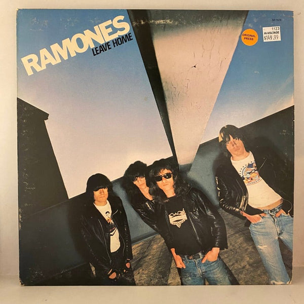 Used Vinyl Ramones – Leave Home LP USED VG++/VG+ Original US Pressing J120823-04