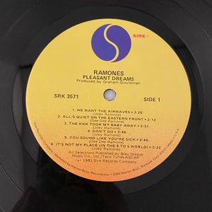 Used Vinyl Ramones – Pleasant Dreams LP USED VG++/VG J121423-04